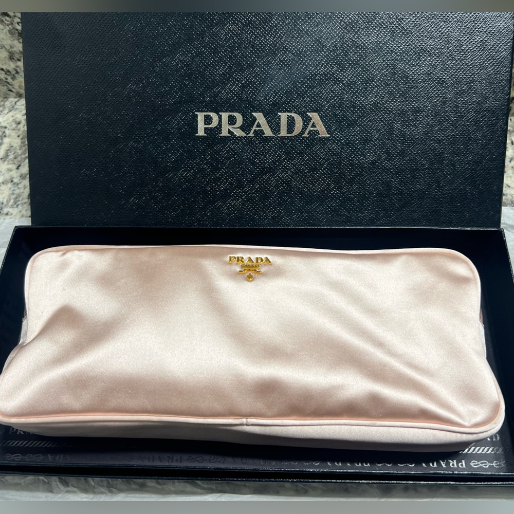 Prada Travel Slippers new - Picture 8 of 9